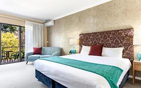 Mandala Signature Berry